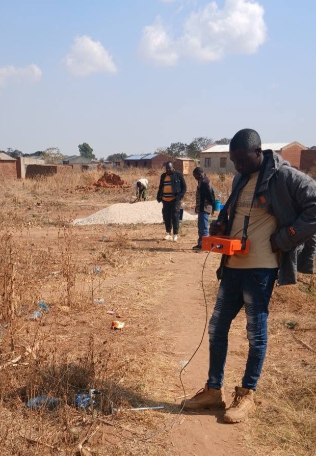 Groundwater and geophysical site investigation